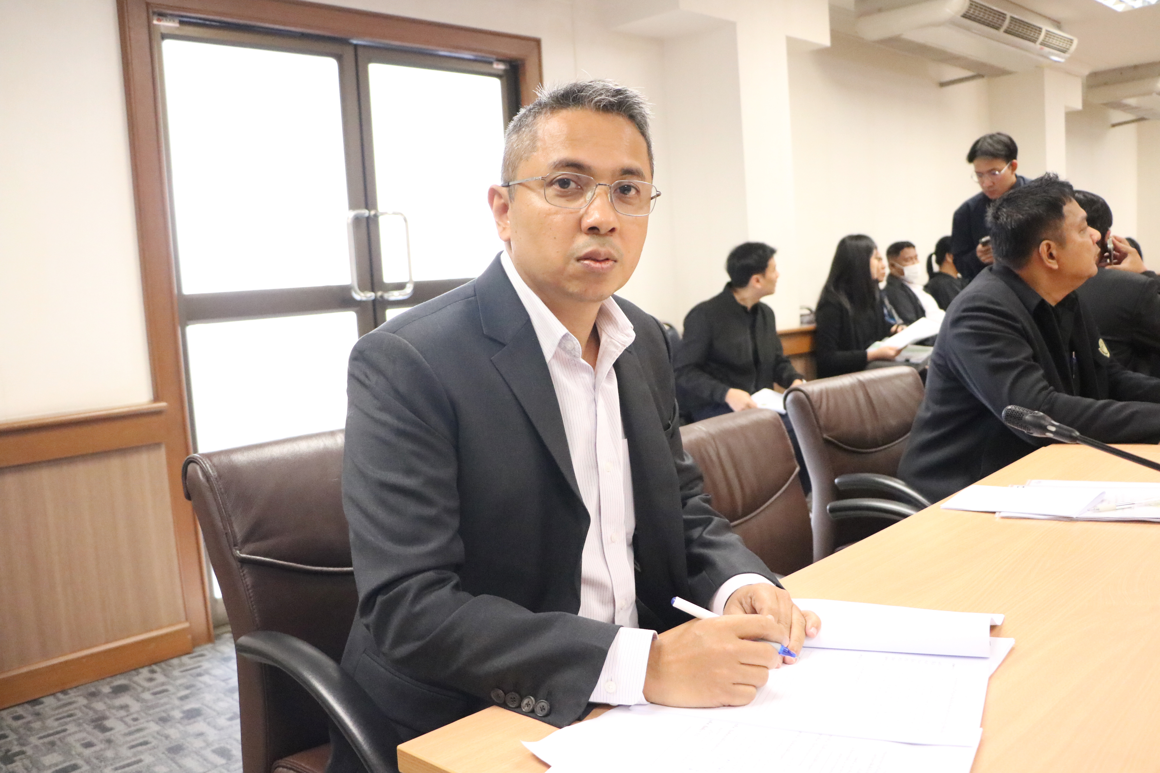 title - ส.ป.ก. ร่วมประชุม อกก. แก้ไขปัญหาผลกระทบจากโครงการพัฒนาของรัฐและปัญหาที่ดินที่เกี่ยวข้องกับกระทรวงเกษตรและสหกรณ์ 